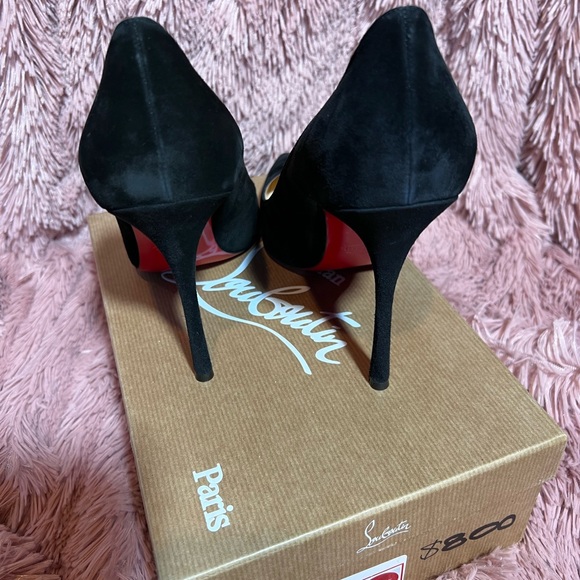 Christian Louboutin suede size 41.5 pumps 100 - Picture 4 of 5